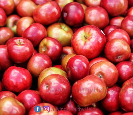 10 फल जो आप डायबिटीज में खा सकते हैं – 10 Excellent Fruits You Can Eat If You Are Diabetic in Hindi – Diabetes Fruits Apple in Diabetes in Hindi